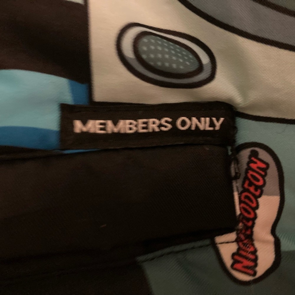 Members only - Picture 3 of 6